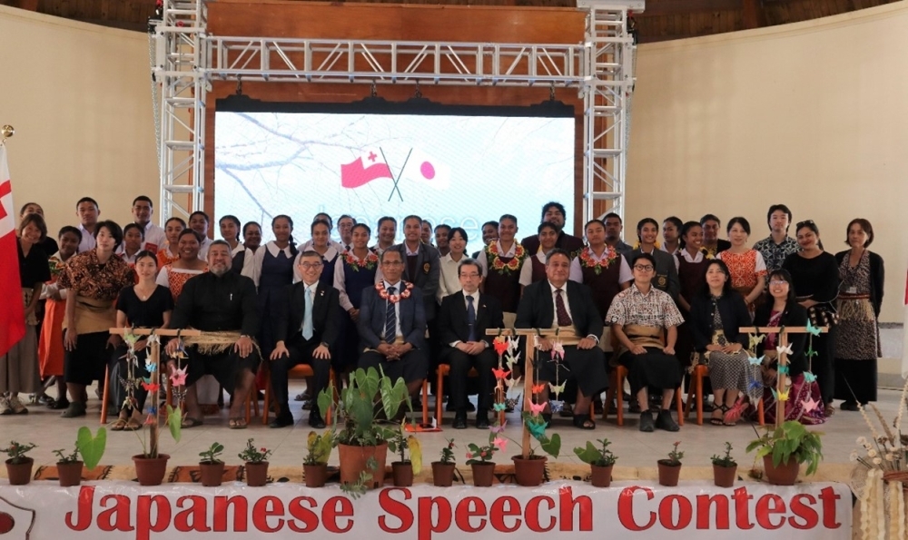 H.E. Mr, INAGAKI Hisao, Ambassador of Japan to Tonga with Miyamoto Hideharu of the Narita Airport Business Company along with winners of the Japanese speech contest from ‘Eua High School after the competition on Friday, 12 September 2025.